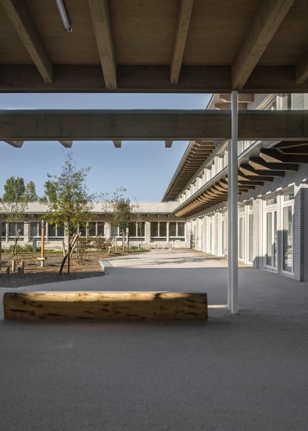 School in Evry Courcouronnes